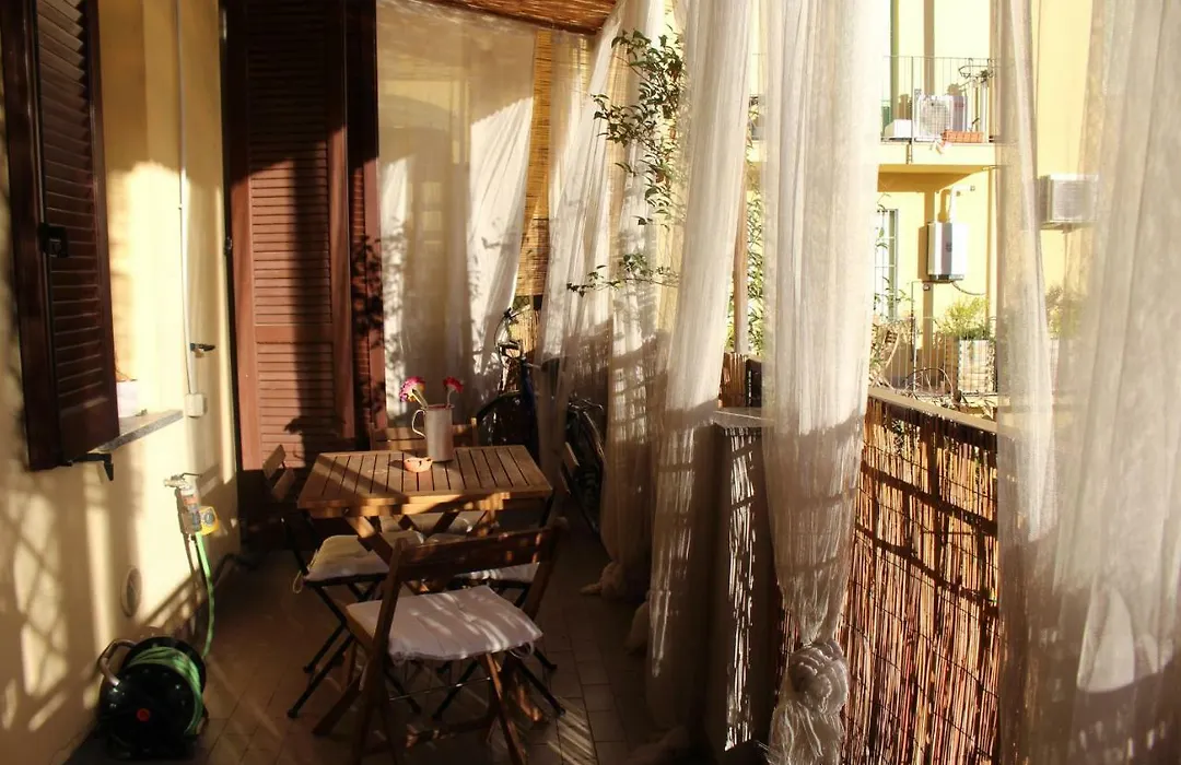 Lovely Terrace Apartment-1